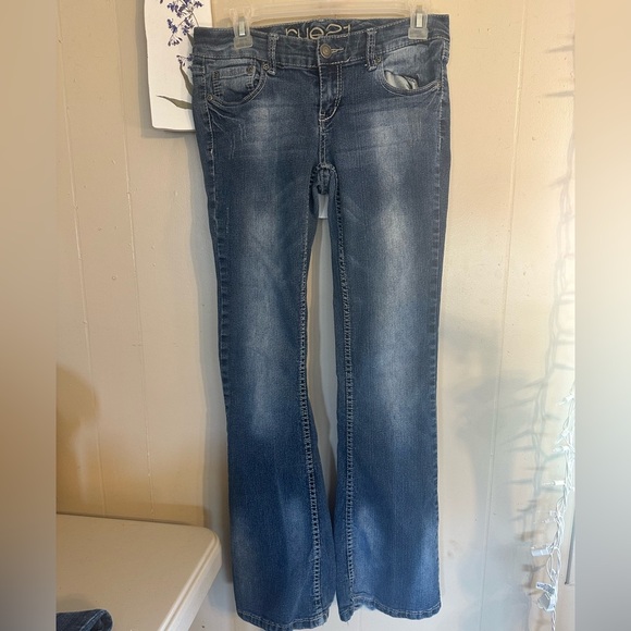 Rue21 Blue flared Leg Jeans Timeless Fit - Picture 1 of 8